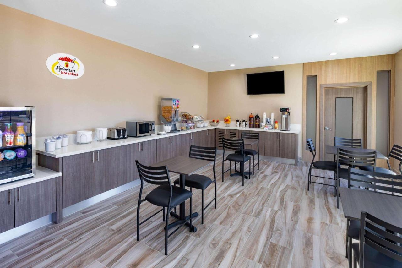 Hotel Super 8 By Wyndham Houston Nw Beltway 8-West Rd Exteriér fotografie